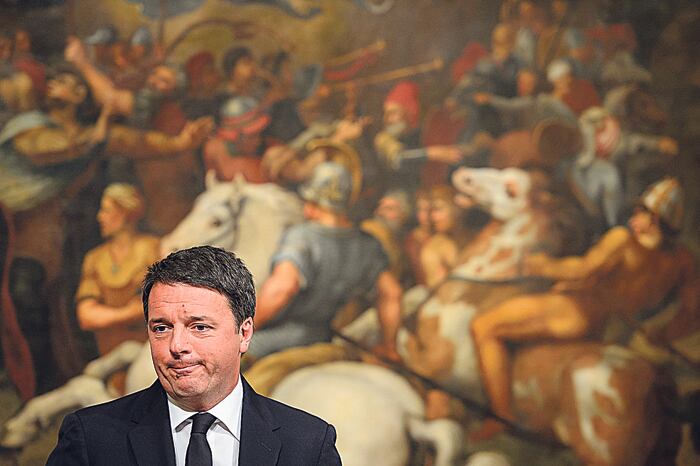 Renzi señaló hoy en una asamblea que el PD se centró en sus propios problemas "en vez de pensar en el futuro del país".