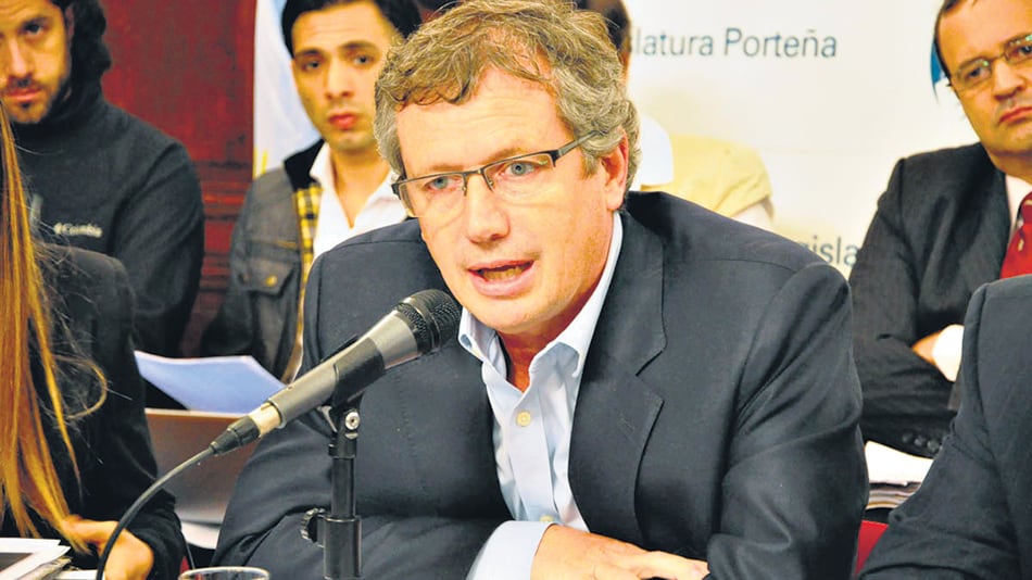 “La interna peronista le quitará protagonismo al kirchnerismo”, opinó Emilio Monzó.