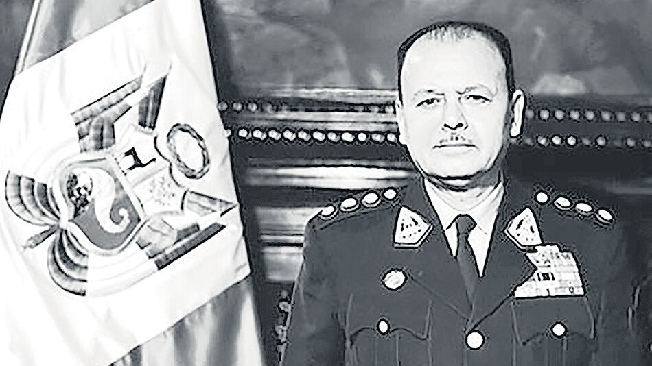 Velasco Alvarado lideró el gobierno más izquierdista de la historia de Perú.