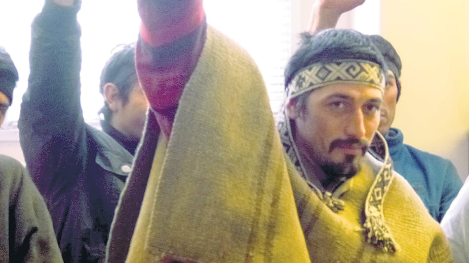 Facundo Jones Huala tiene 31 años y es líder de la comunidad en Resistencia de Cushamen, en Chubut.