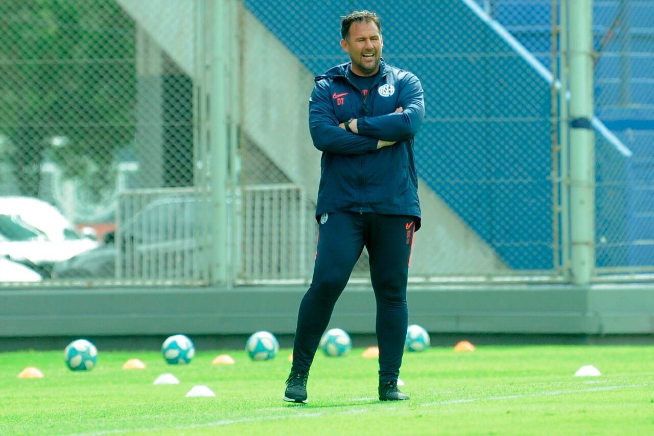 Dabove trabaja y aguarda por un rival de San Lorenzo en la Libertadores 2021.