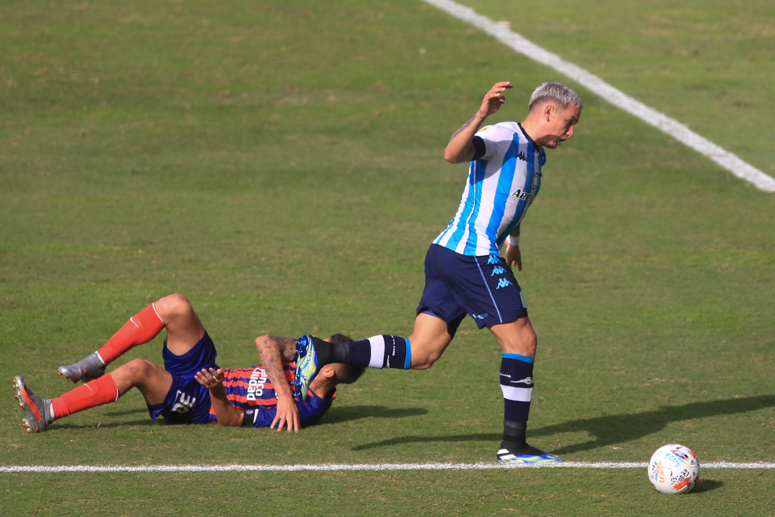 Racing le dio salida a San Lorenzo