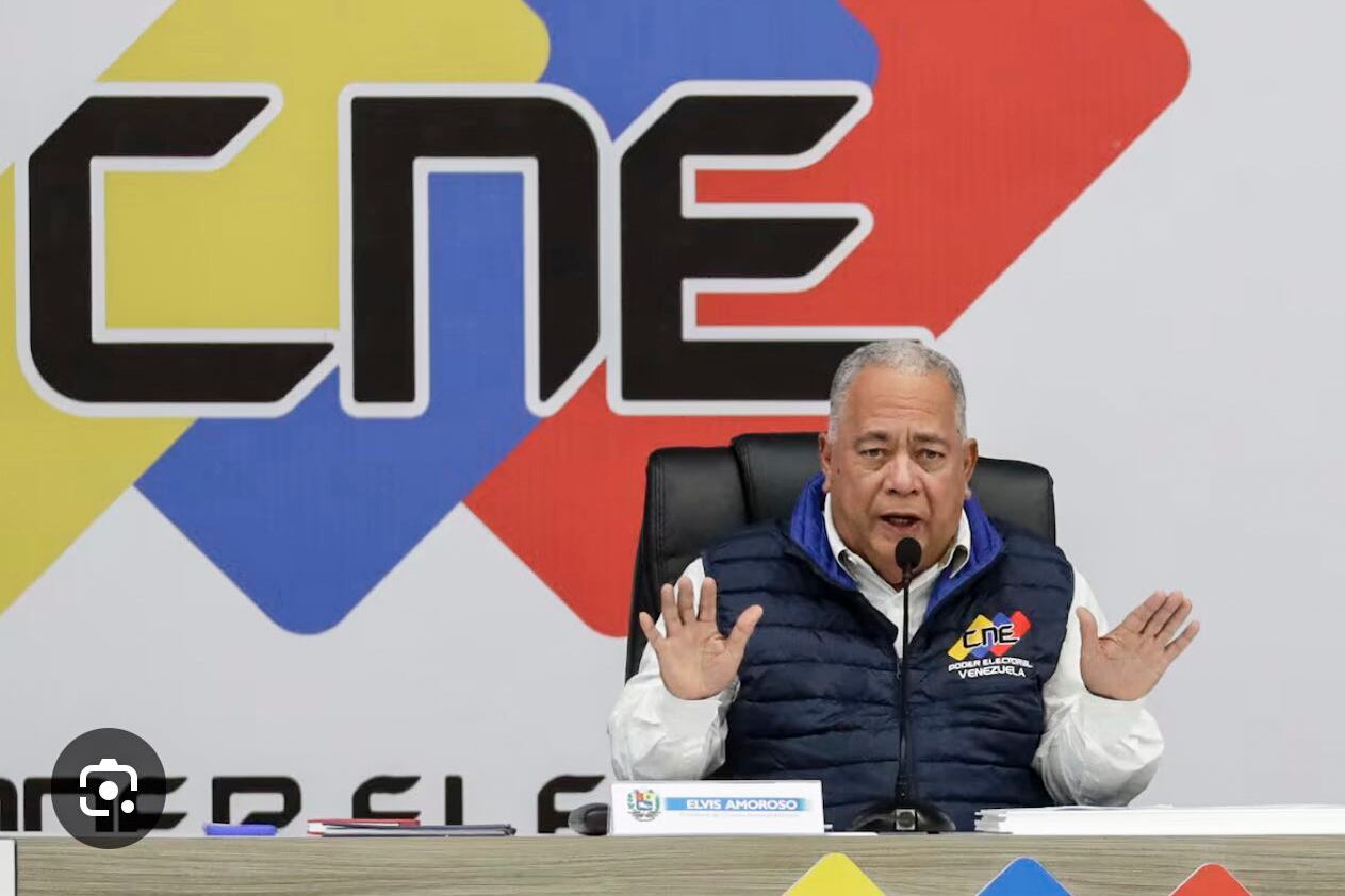 Elvis amoroso, presidente del Consejo Nacional Electoral de Venezuela.