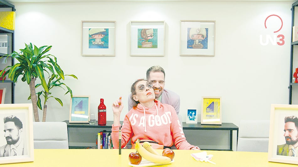 Influencers, una desquiciada mirada al mundo de las redes.