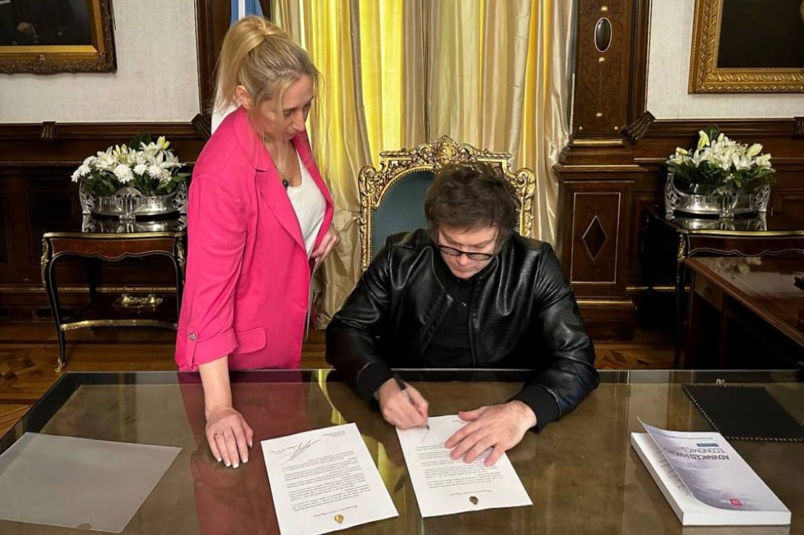 Macroeconomía Avanzada: una guía fácil, el libro de Federico Sturzenegger