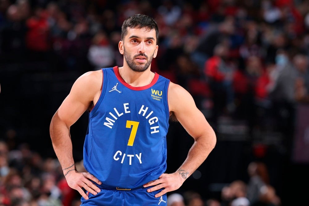 Facundo Campazzo sólo jugó los últimos tres minutos y medio, con el partido resuelto