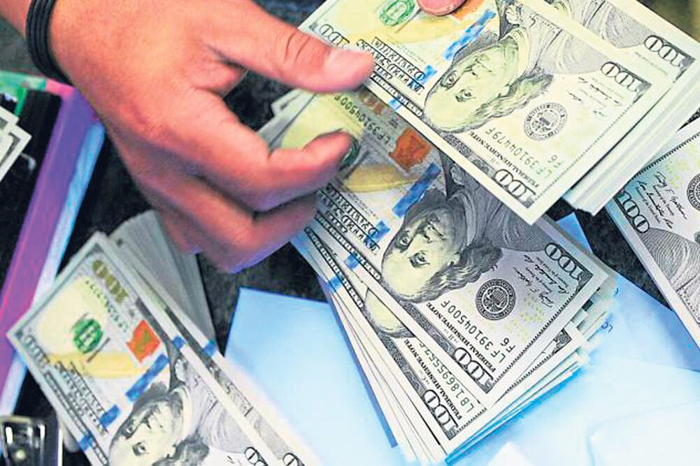 El Banco Central continúa de este modo desmantelando todos los controles a la compra-venta de divisas.