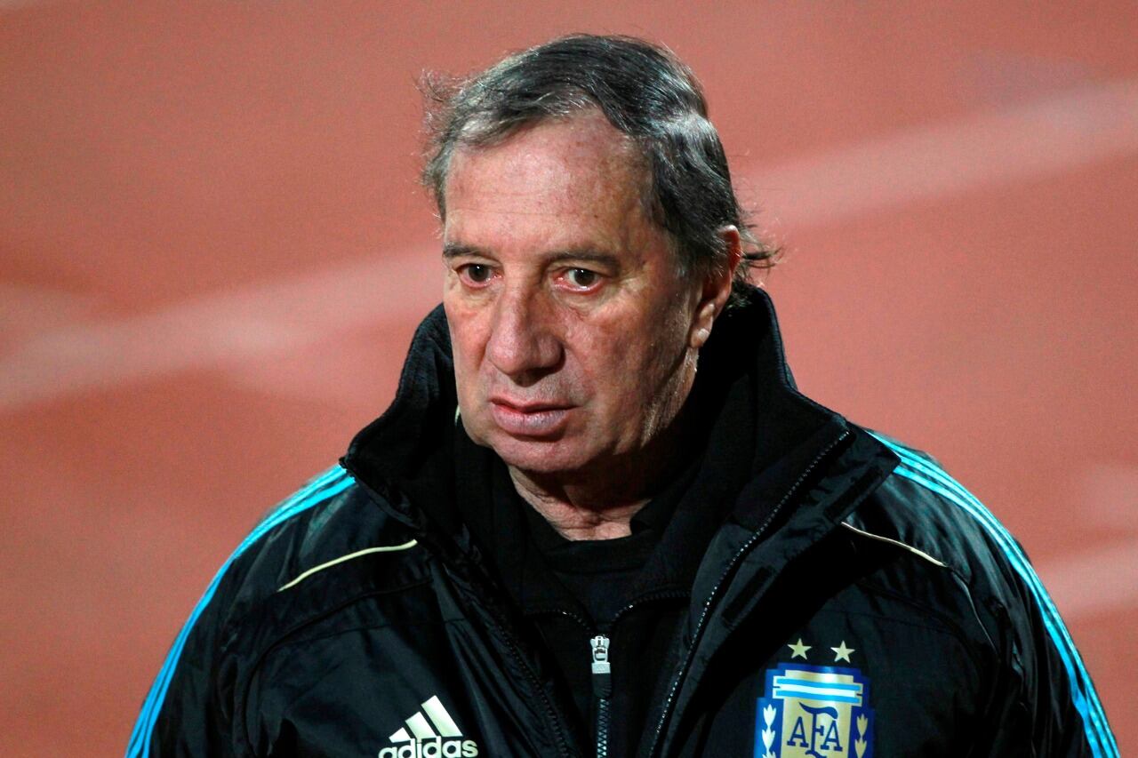 Carlos Bilardo no se contagió de coronavirus, según afirmó su hermano Jorge.