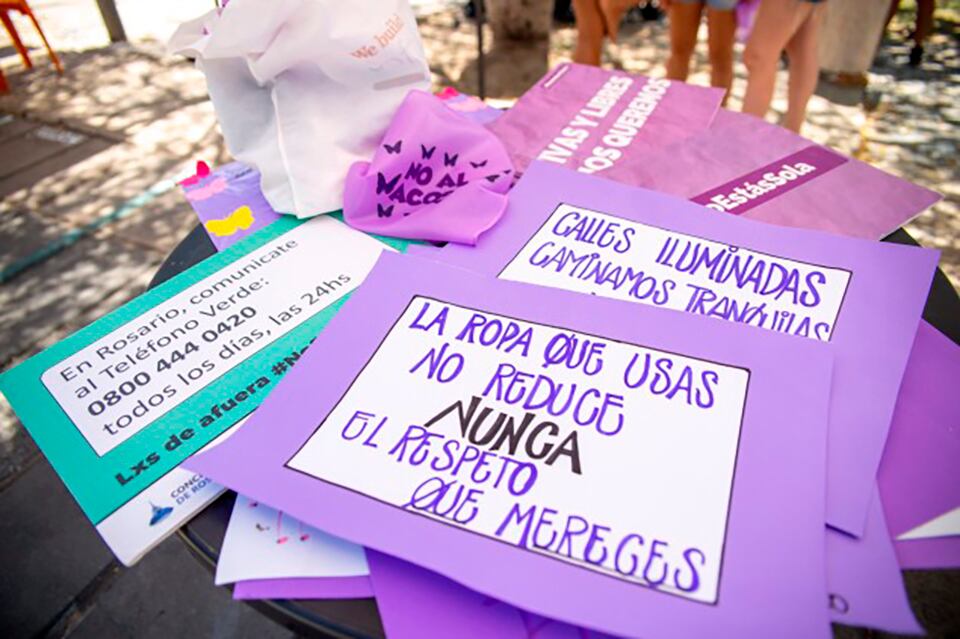 El municipio habilitó el teléfono Verde (0800 444 0420) y del whatsapp del Contacto Violeta.