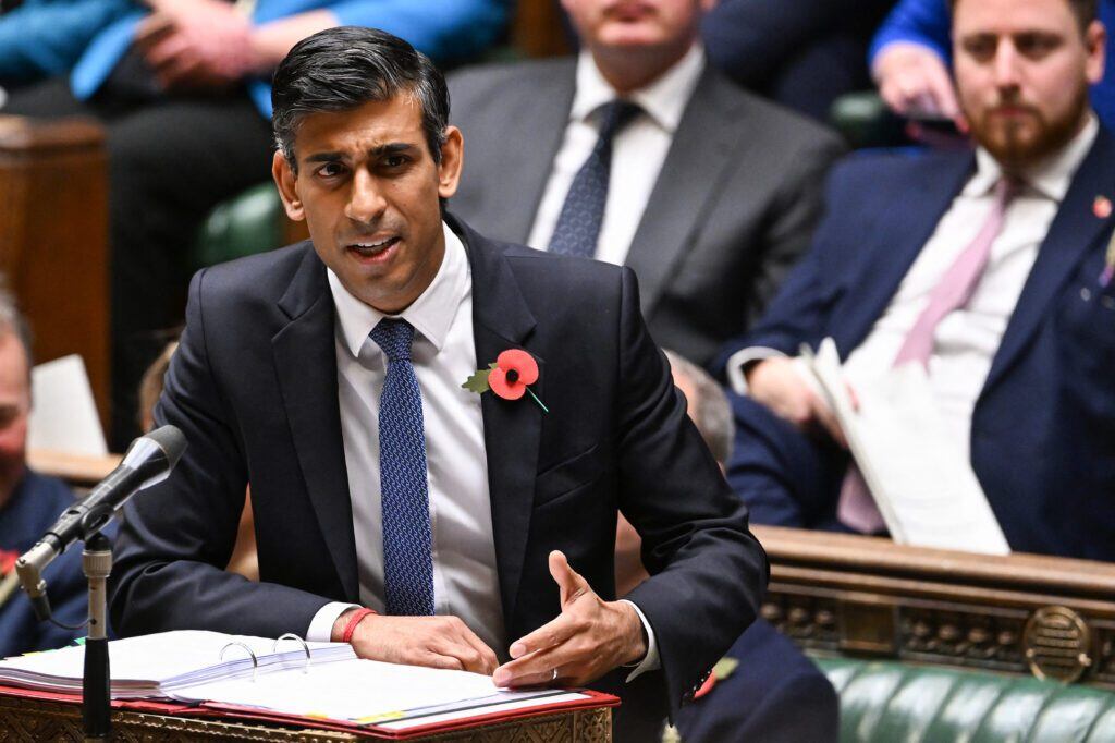 Rishi Sunak, se convierte en el primer jefe de gobierno británico que utiliza el mecanismo de bloqueo de una decisión de competencia regional. 