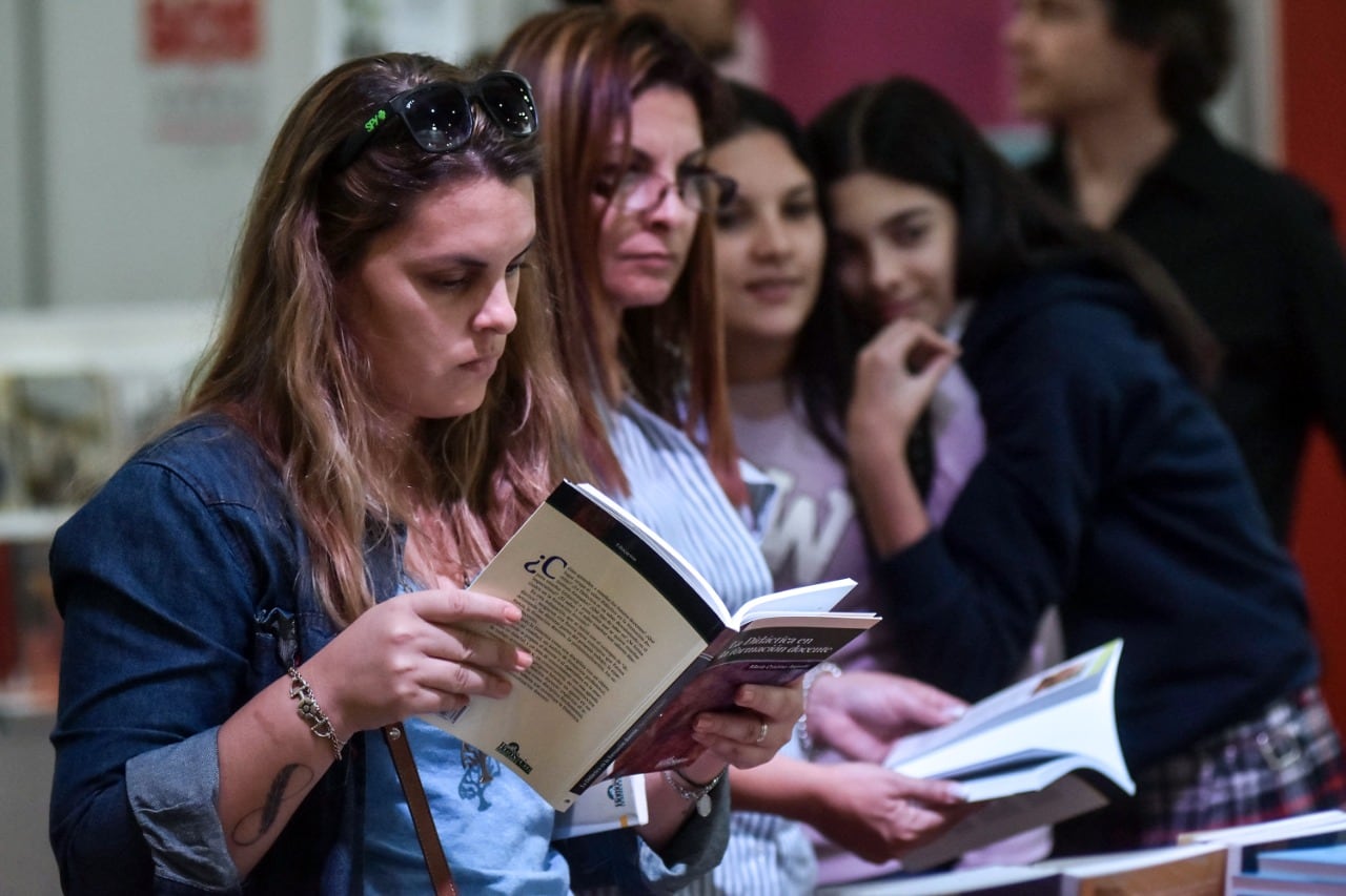 Cuánto deberían cobrar por su trabajo los escritores y escritoras.