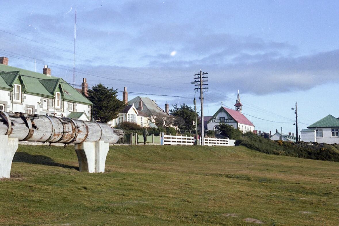 Desde marzo de 2020 no hay vuelos regulares que conecten las islas con el continente.