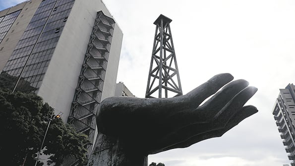 Vista de la sede principal de Petróleos de Venezuela (Pdvsa) en Caracas.