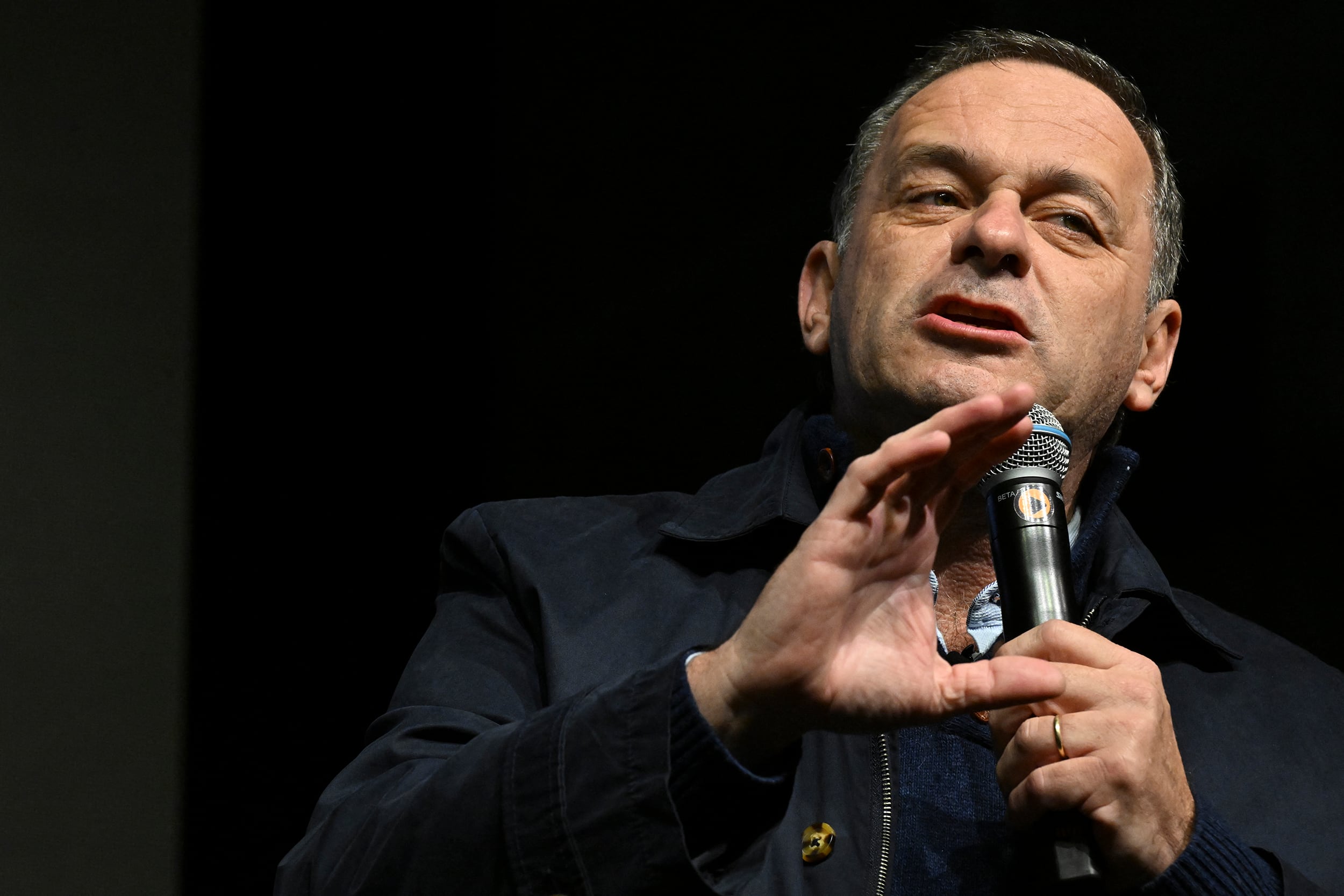 Alvaro Delgado, precandidato del oficialista Partido Nacional.