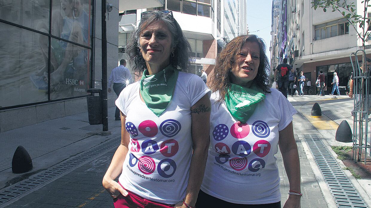 “En todo espacio tenemos que encontrar coherencia en cada una”, dicen Claudia Quiroga y Sandra Posadino.