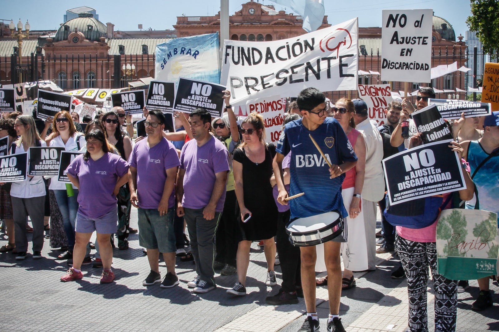 El resguardo de los derechos de las personas con discapacidad es un compromiso de toda la ciudadanía.