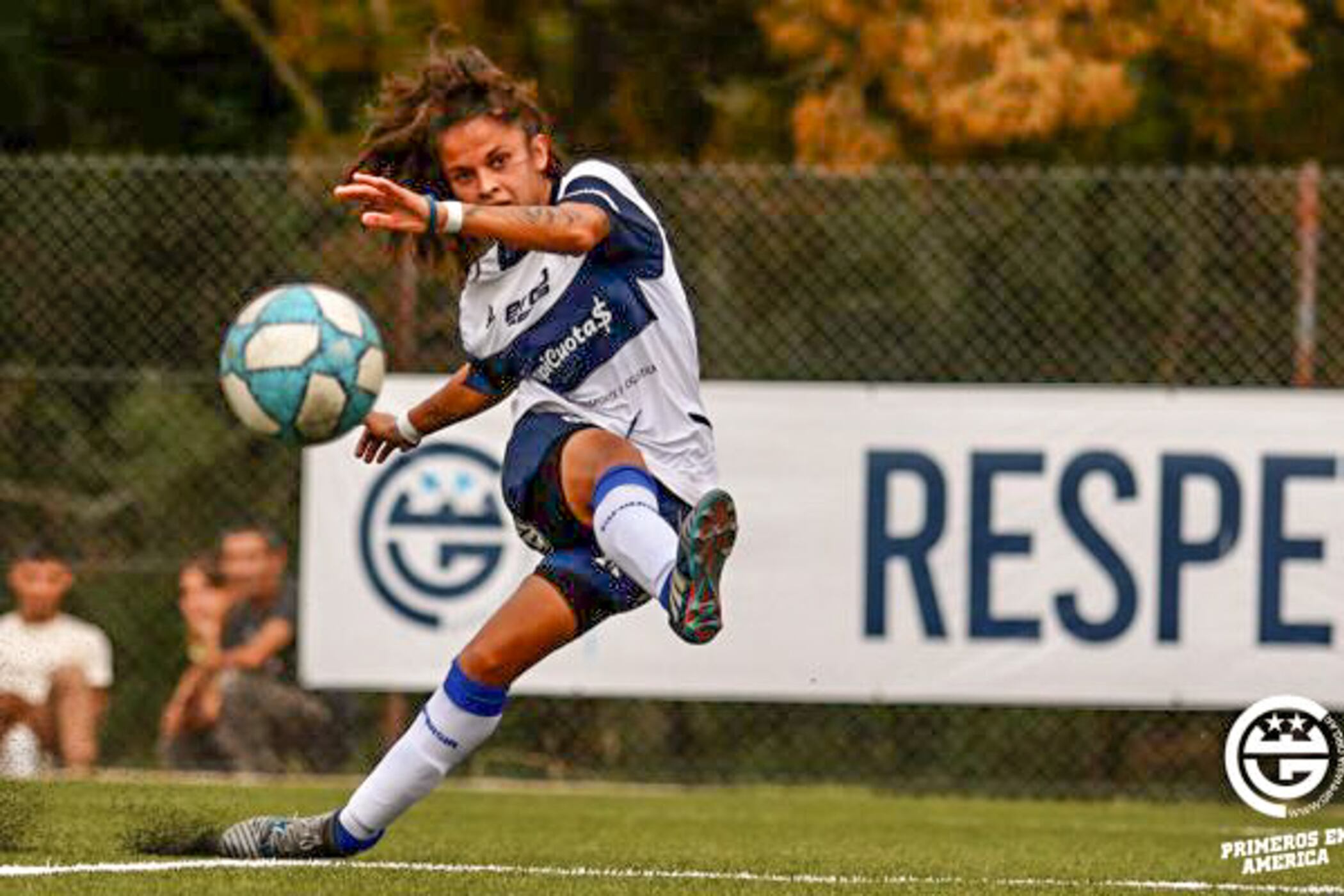 Claudia Roldán, en la primera división de Gimnasia y Esgrima de La Plata