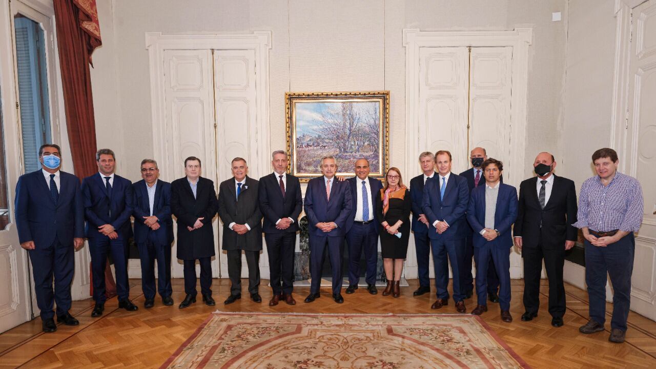 Alberto Fernández se reunirá hoy al mediodía con los gobernadores del FdT.