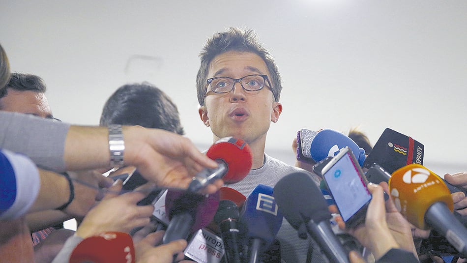 Errejón anunció su candidatura a presidir la comunidad de Madrid con una lista extrapartidaria.