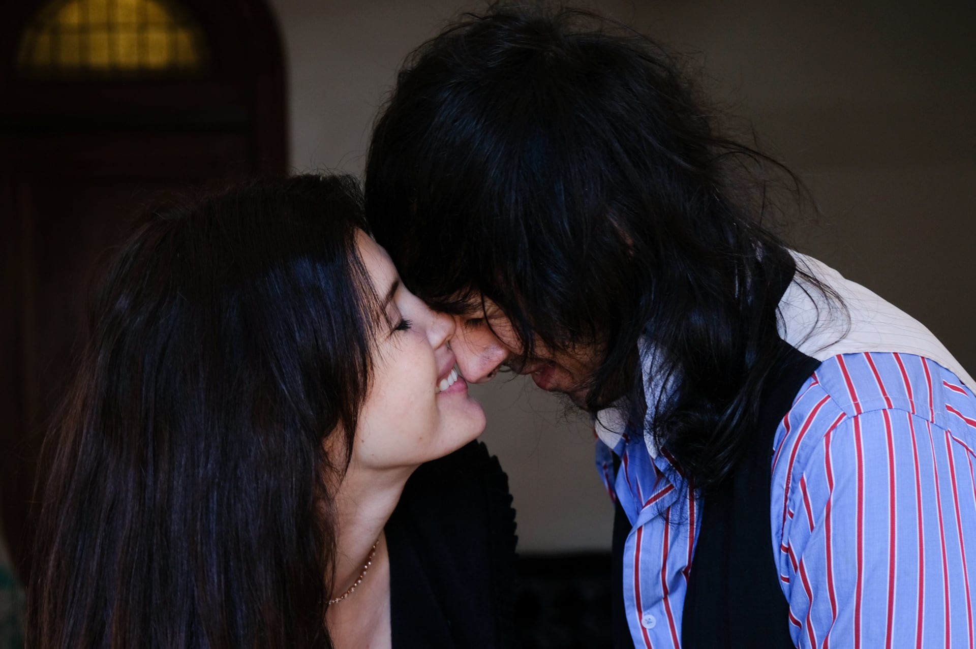 Victoria será una serie de super acción, con Ceci en el protagónico, Leo en la dirección y Andrés Calamaro de narrador.