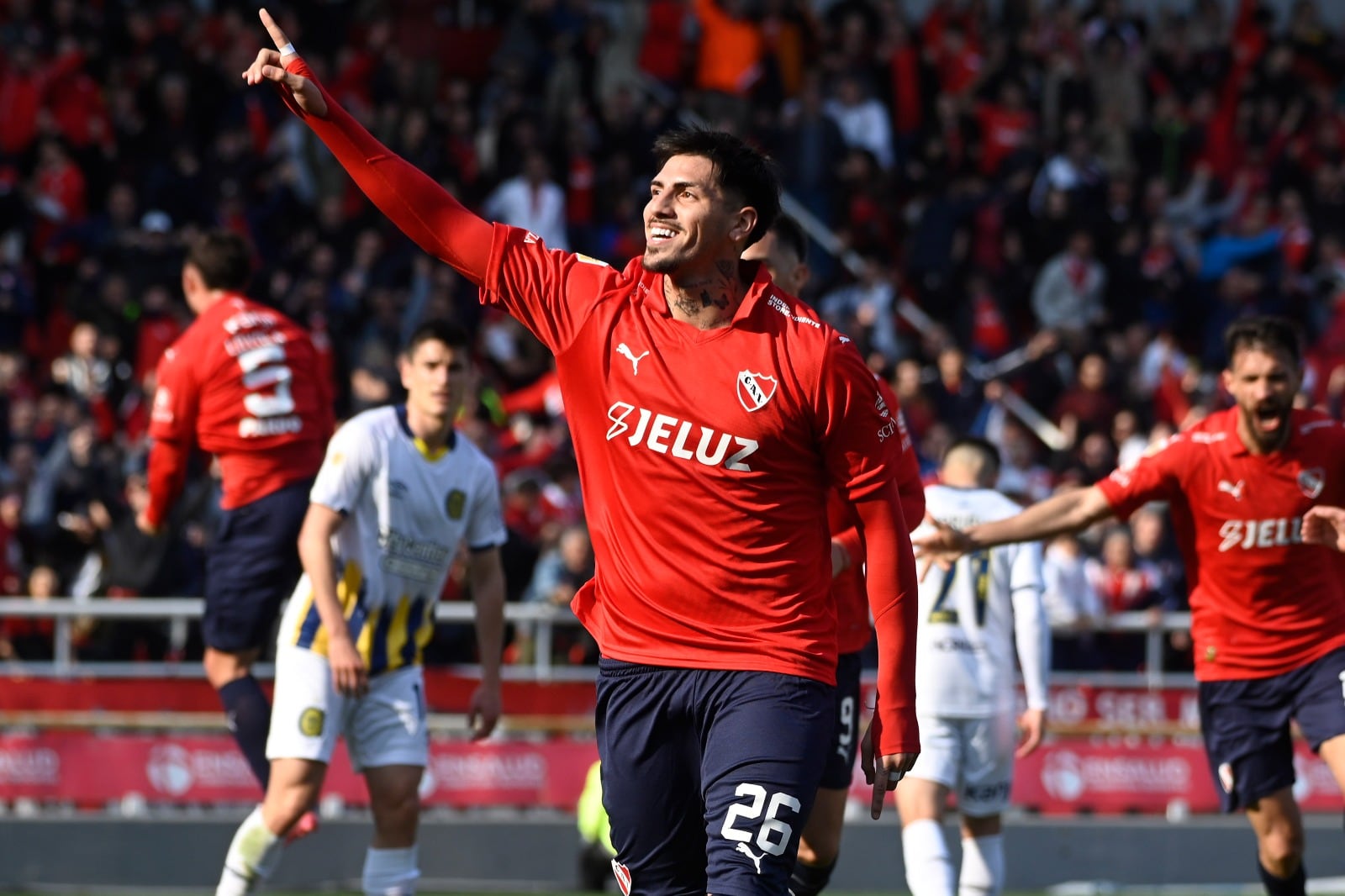 Lomónaco celebra el gol del triunfo del Rojo