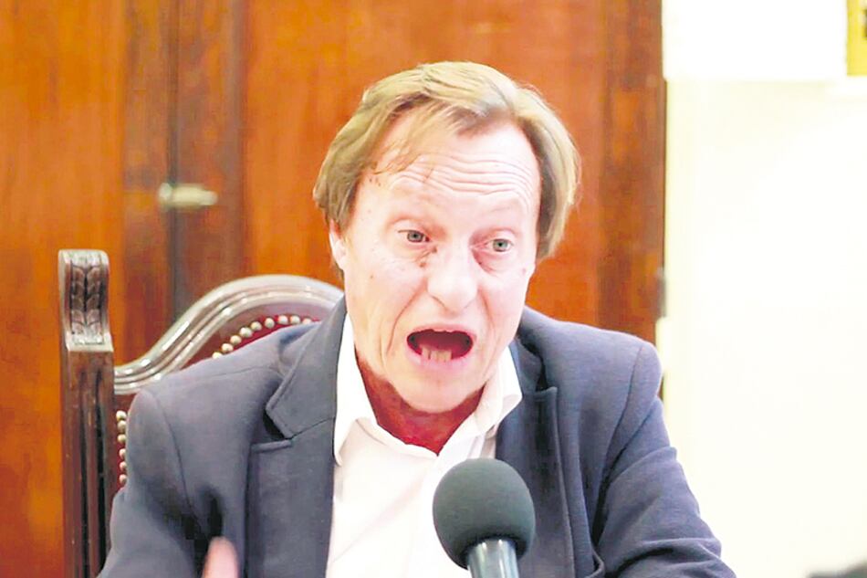 En la casa de la calle Echagüe 842, Varisco vive con la concejala Claudia Acevedo, ambos de Cambiemos.