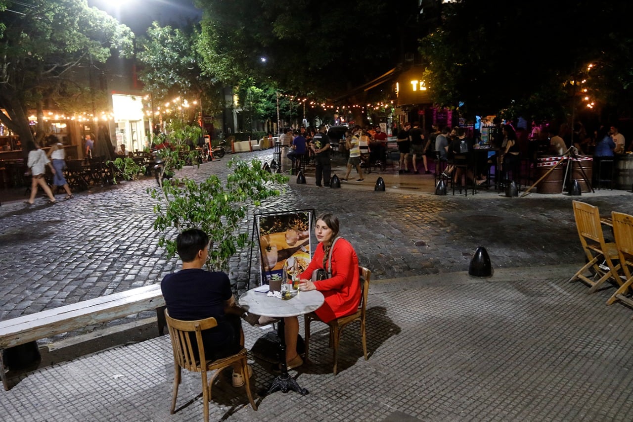 El sector de restaurantes y hoteles subió 4,8 por ciento en julio.