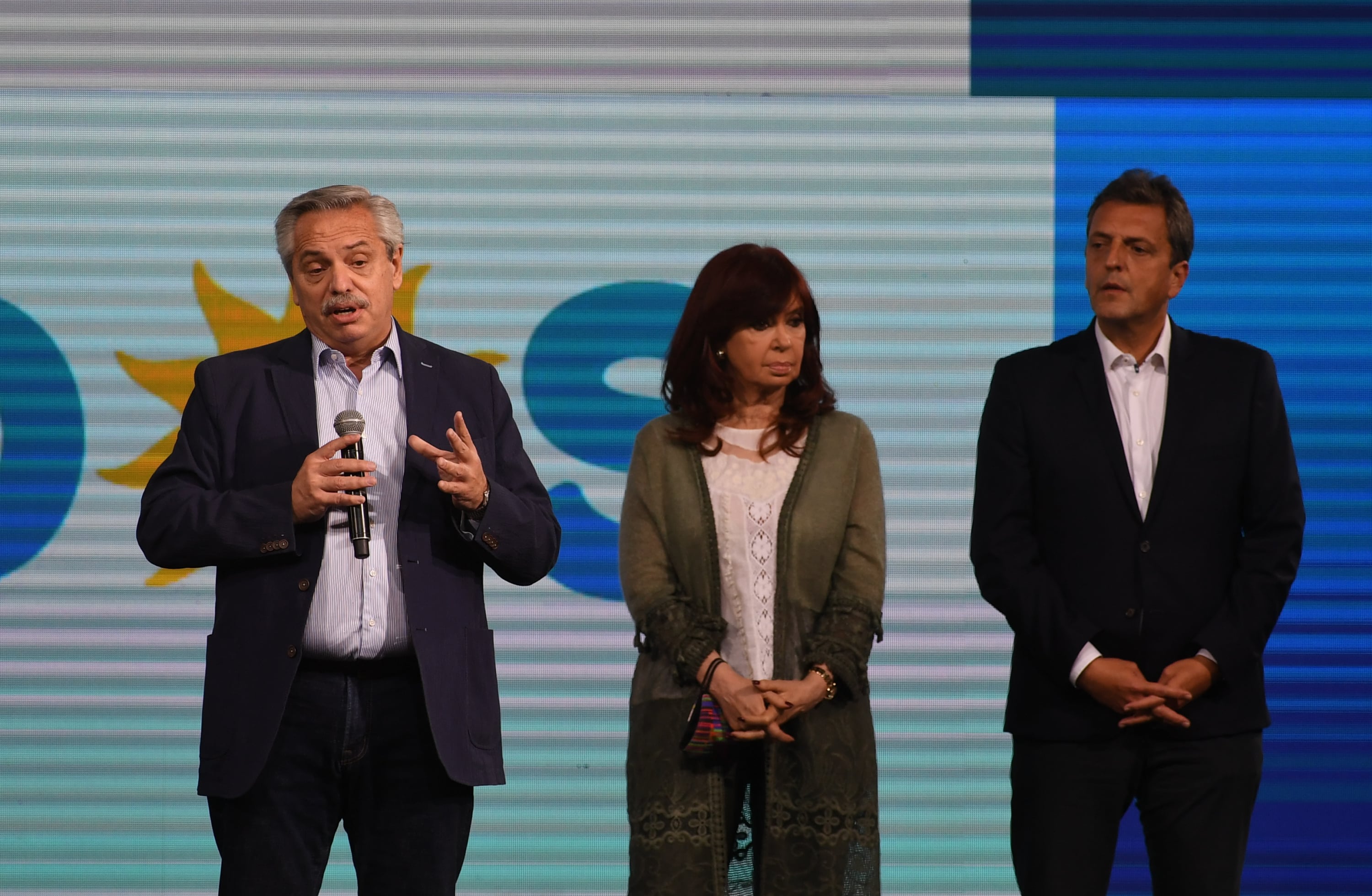 "Seguramente hay reclamos por errores cometidos que no puede repetirse", dijo Alberto Fernández cuando habló y asumió la derrota.