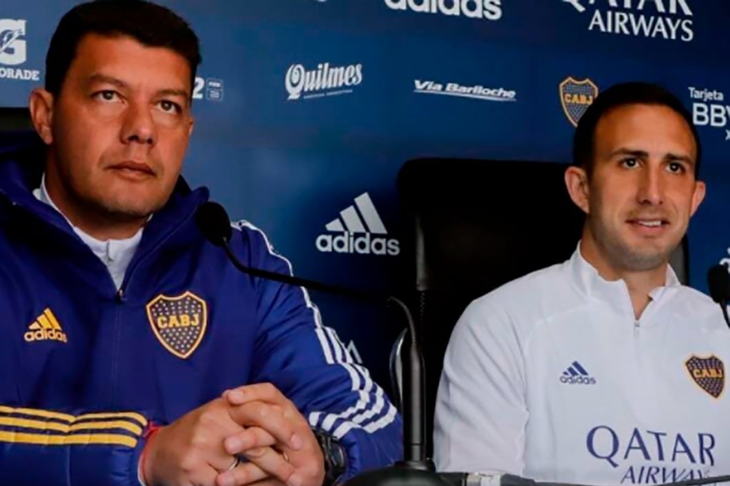 DT y capitán hablaron sobre la reunión con Riquelme