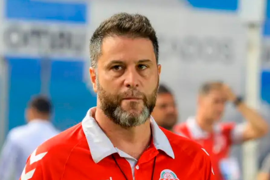 El entrenador y relator Rodolfo De Paoli