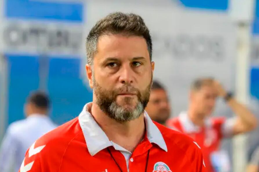 El entrenador y relator Rodolfo De Paoli