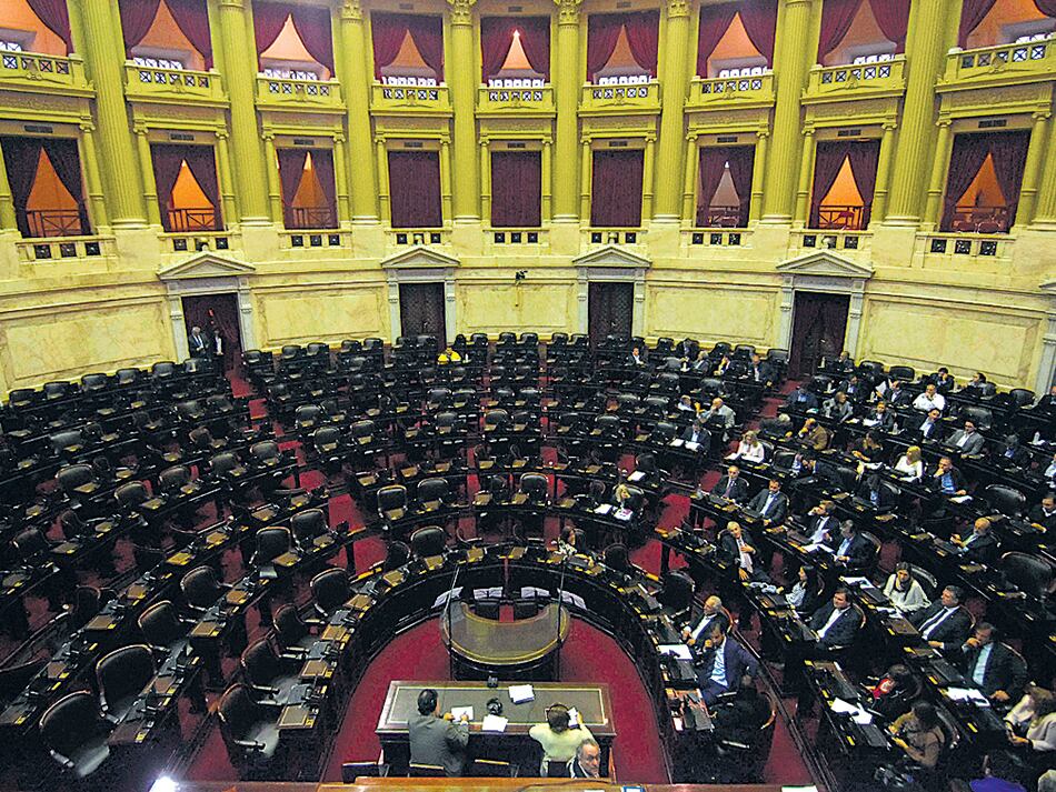En minoría, los miembros de Cambiemos no consiguieron los 129 diputados necesarios para iniciar la sesión.