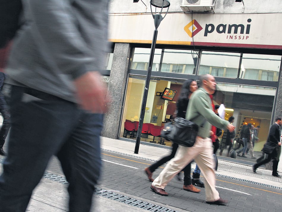 En la zona norte y oeste del conurbano, donde se atienden 900.000 afiliados, las entidades privadas han dejado de atender PAMI.