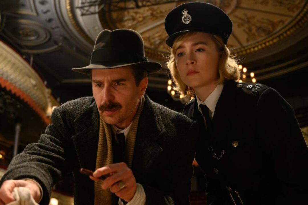 Mira cómo corren emana un aire moderno, fresco y canchero.