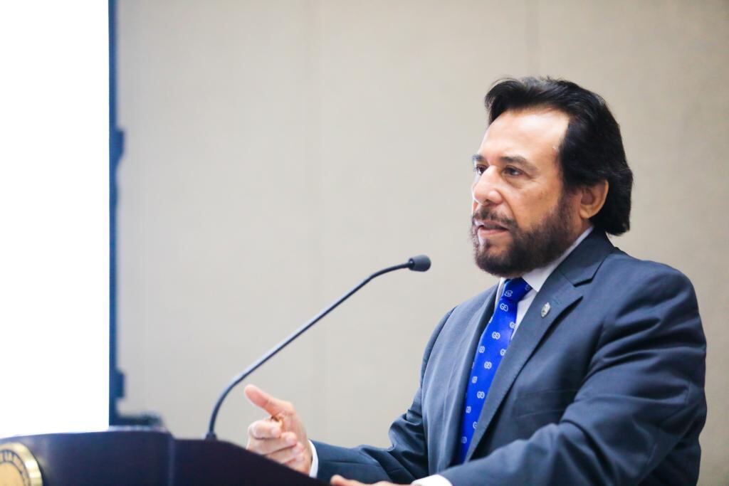 El vicepresidente Félix Ulloa / Vicepresidencia de El Salvador