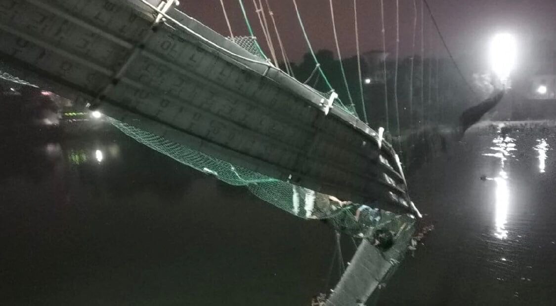 La plataforma fue reabierta al público esta última semana, tras siete meses de trabajos de reparación. Imagen: Twitter @_truthunfolds