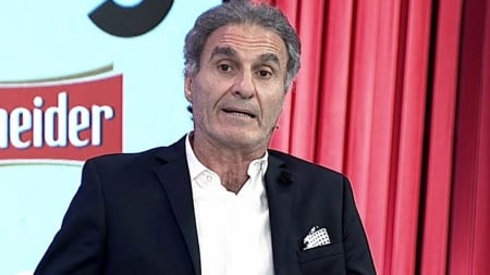 El exdefensor de la selección argentina y actual comentarista deportivo, Oscar Ruggeri aseguró que Messi pidió disculpas por pedido de su familia. (Foto: Télam)