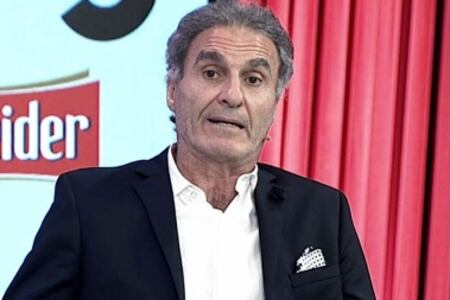 El exdefensor de la selección argentina y actual comentarista deportivo, Oscar Ruggeri aseguró que Messi pidió disculpas por pedido de su familia. (Foto: Télam)
