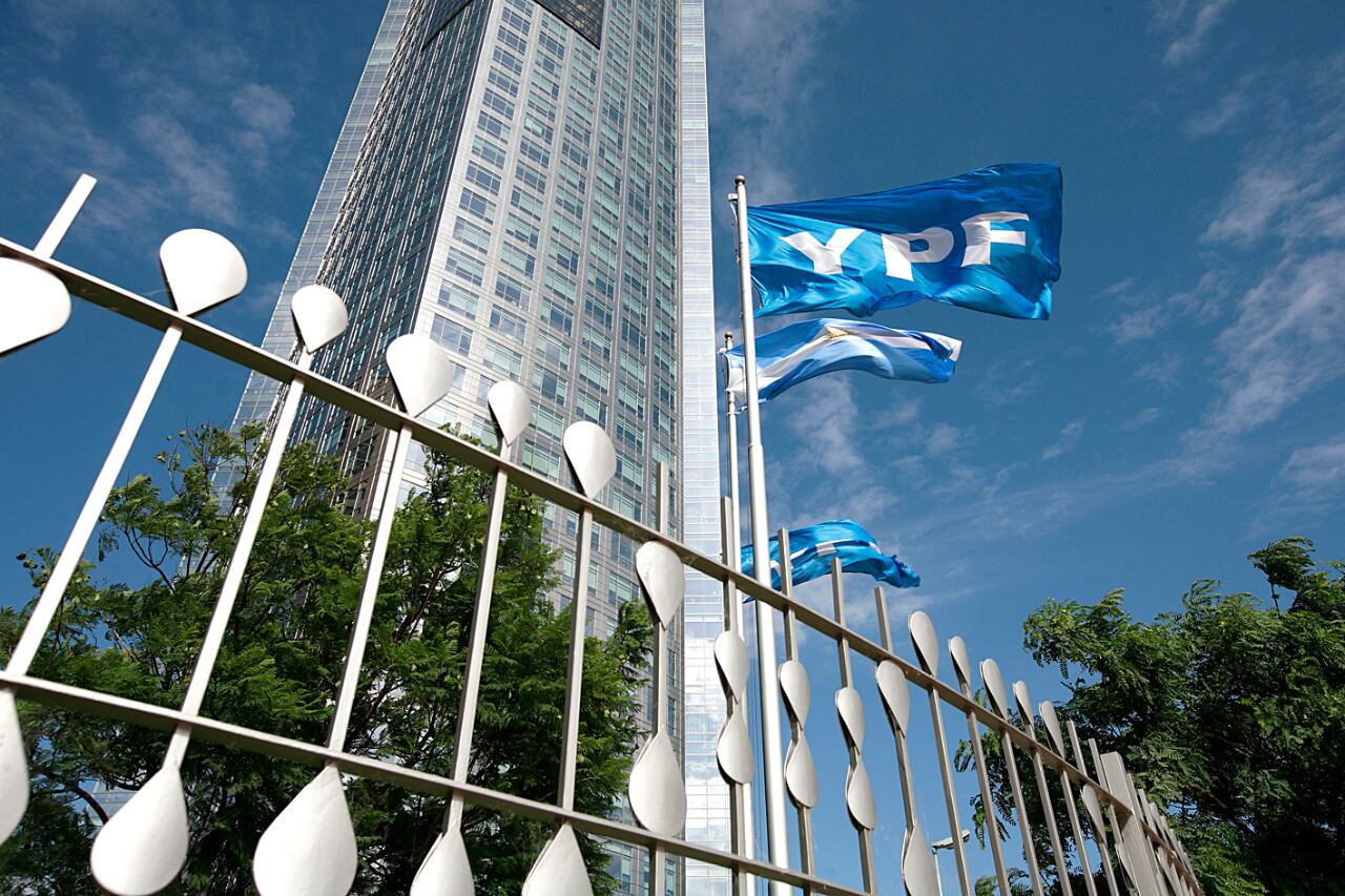 La reacción inmediata del mercado a la nueva propuesta fue un alza de la acción.