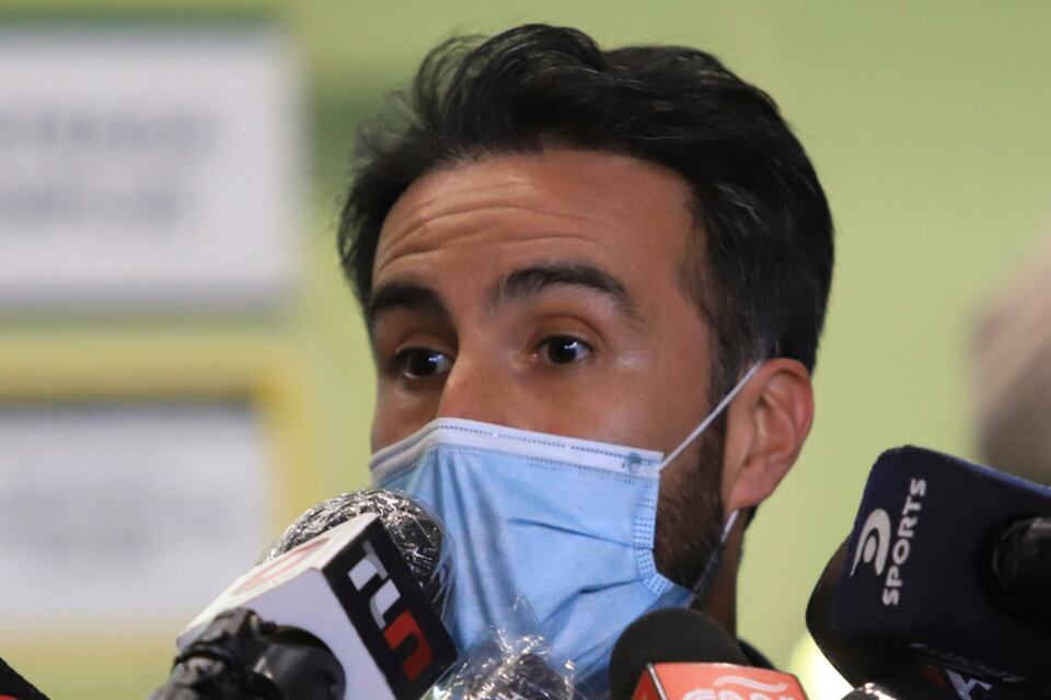 El médico Leopoldo Luque.