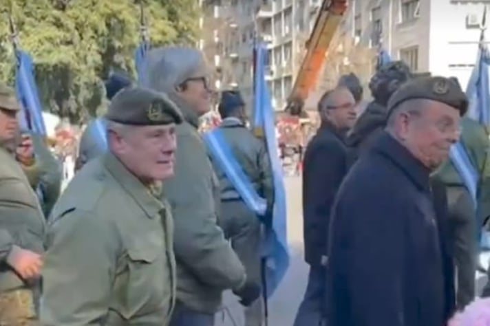 Marcelo Llambías, de campera verde.