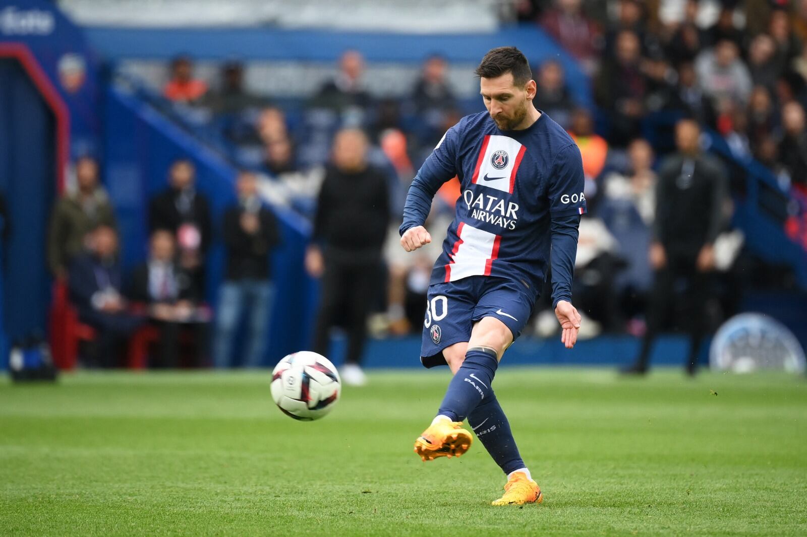 A Lionel Messi le llueven ofertas para cuando venza su contrato con PSG.