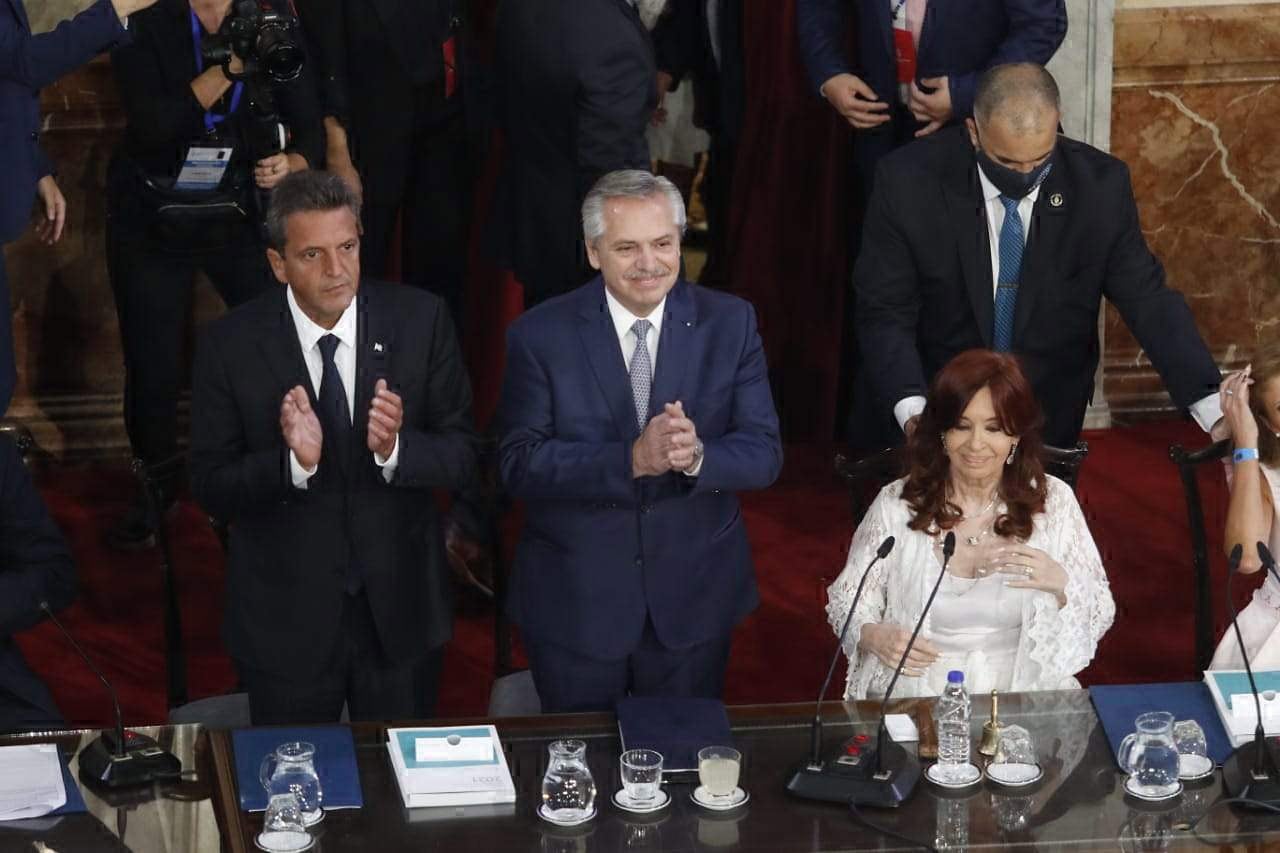 Sergio Massa, Alberto Fernández y Cristina Kirchner, las tres cabezas del Frente de Todos.