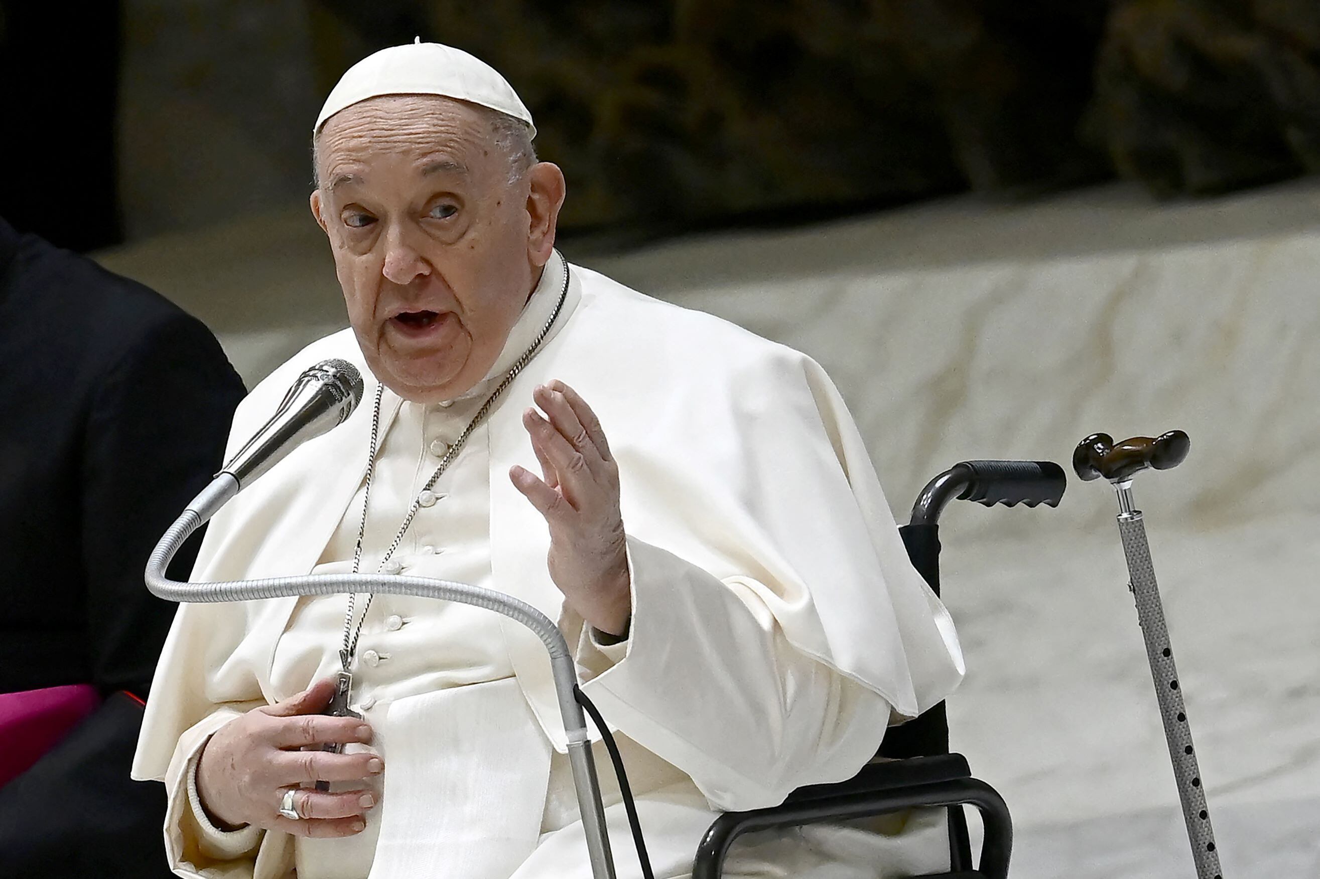 No es la primera vez que Bergoglio tiene que renunciar a leer un mensaje