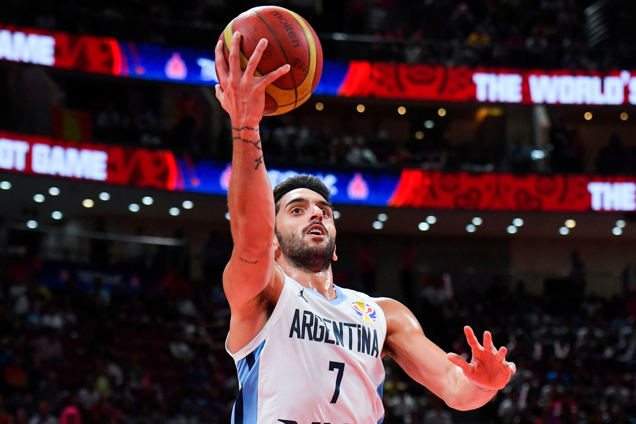 Campazzo está citado, pero habrá que ver si puede venir