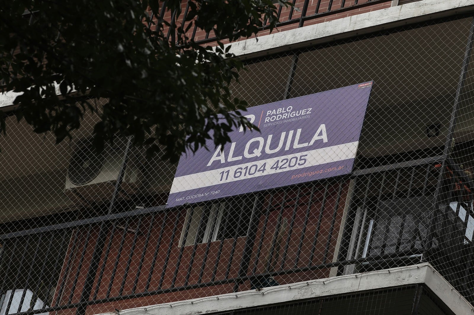 Gervasio Muñoz, representante de Inquilinos Agrupados, afirma que “derogar esta Ley a través de un DNU carece de toda legalidad".