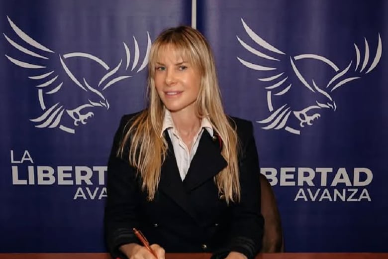 Karen Reichardt, la exvedette convertida en candidata de Javier Milei, acumula años de tuits cargados de odio y discriminación