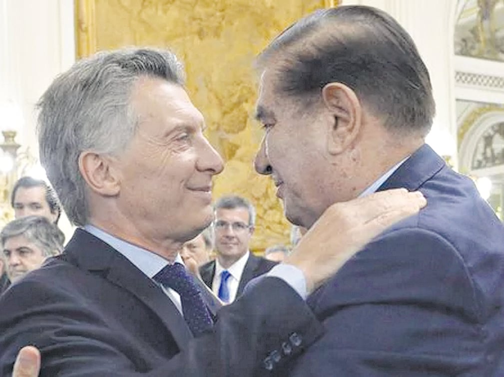 Guillermo Pereyra, senador del MPN, defendió el decreto de Macri. Su partido, sin embargo, votó el rechazo.