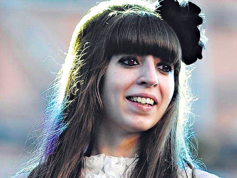 “Resulta cuanto menos sugestivo y patético”, sostuvo Florencia Kirchner sobre la conducta de Sturzenegger.