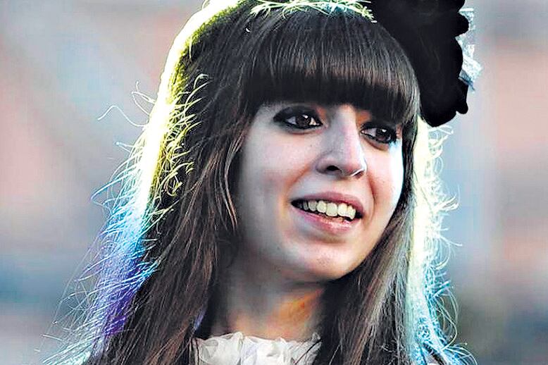 “Resulta cuanto menos sugestivo y patético”, sostuvo Florencia Kirchner sobre la conducta de Sturzenegger.